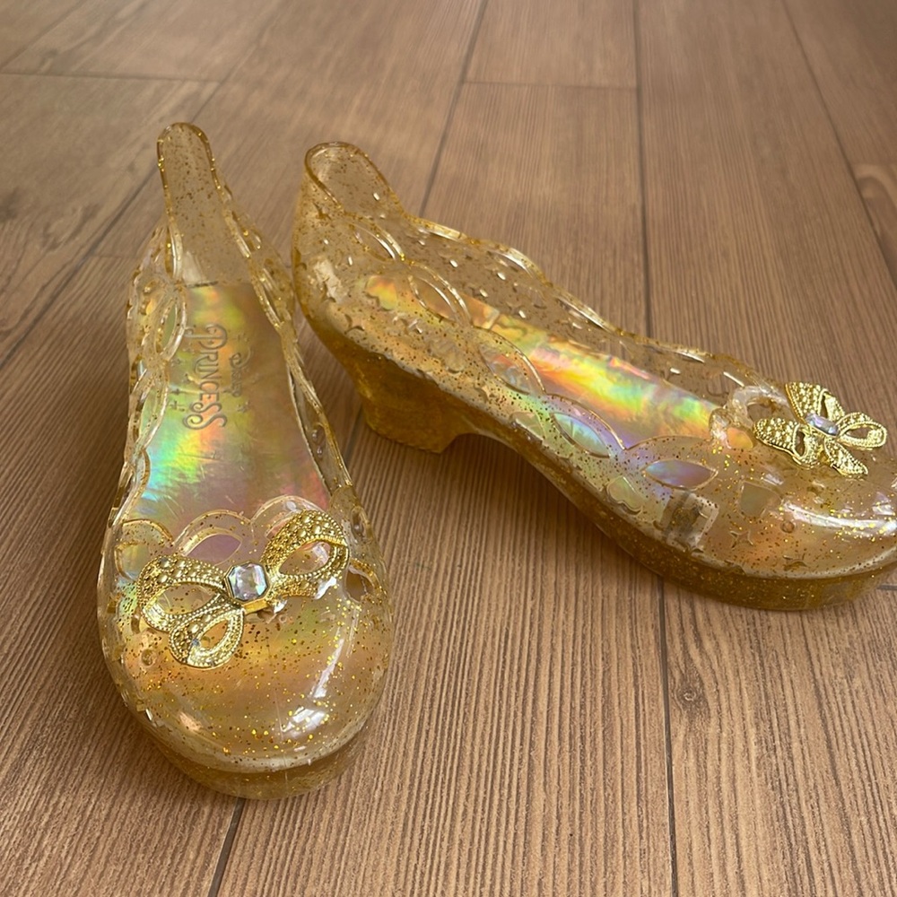 Disney princess shoes size 2/3